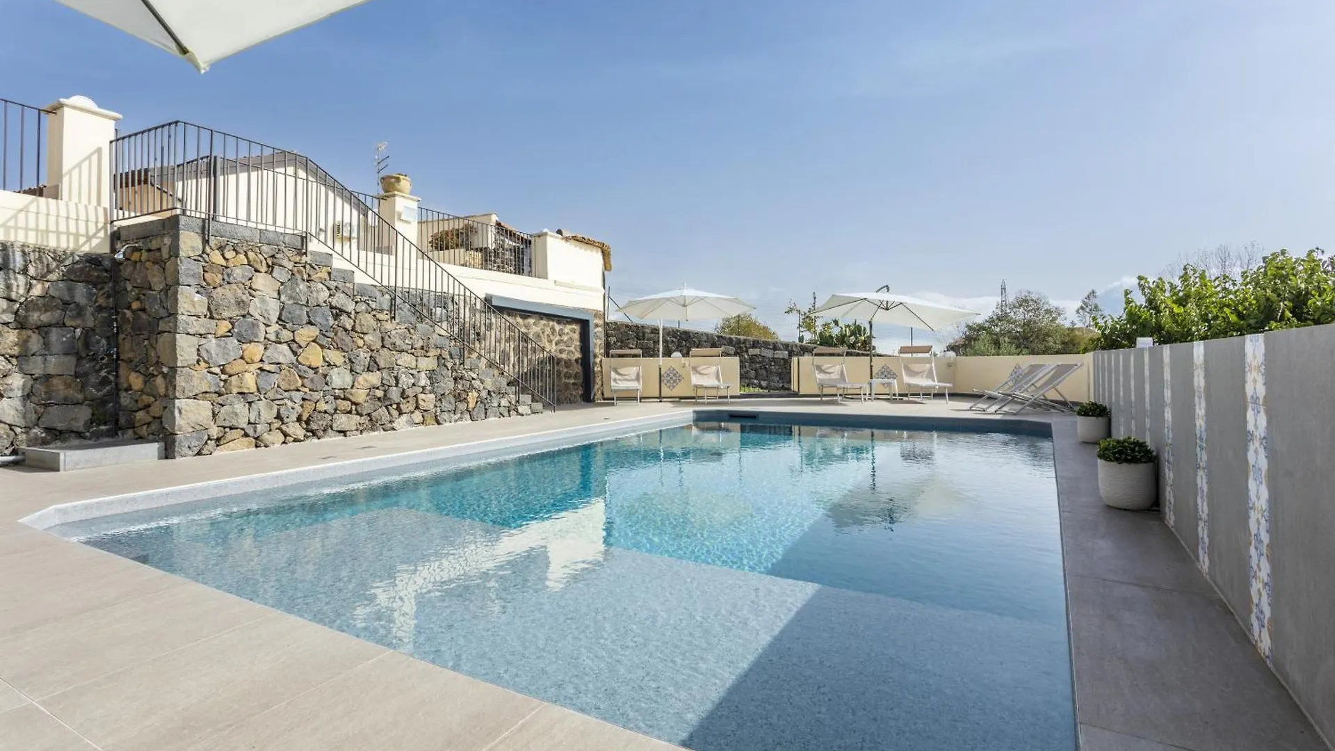 Badima - Villa Con Piscina Aci Sant'Antonio