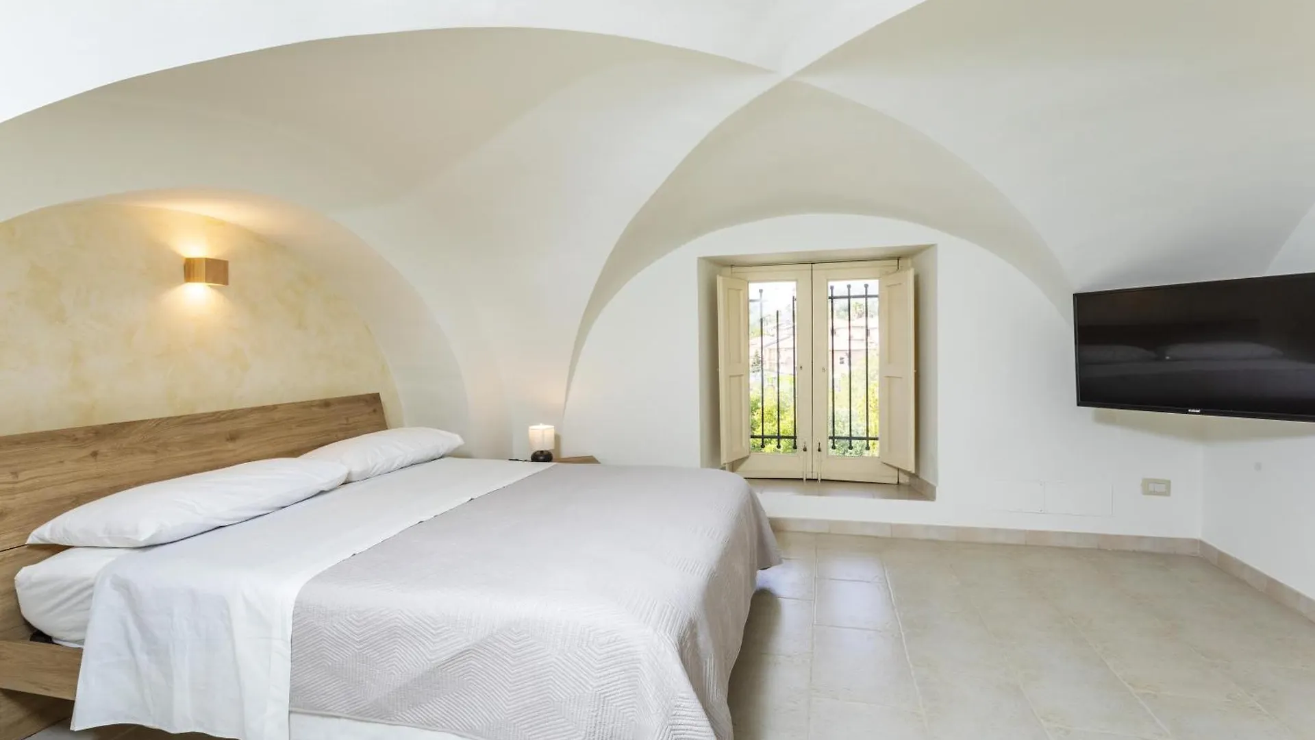 Badima - Villa Con Piscina Aci Sant'Antonio Italy